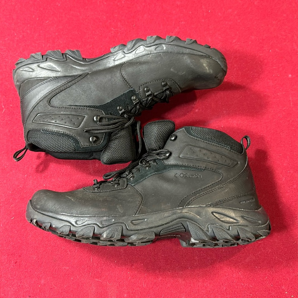 Columbia hiking boot